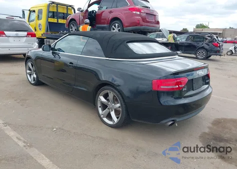 2011 Audi A5 Premium Plus z USA, uszkodzony, nr VIN WAUJFAFH3BN021143